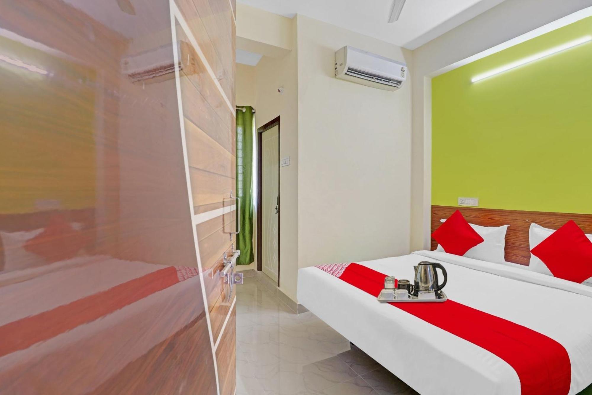 Super Collection O Elite Stay Near Habsiguda Metro Station 海得拉巴 外观 照片